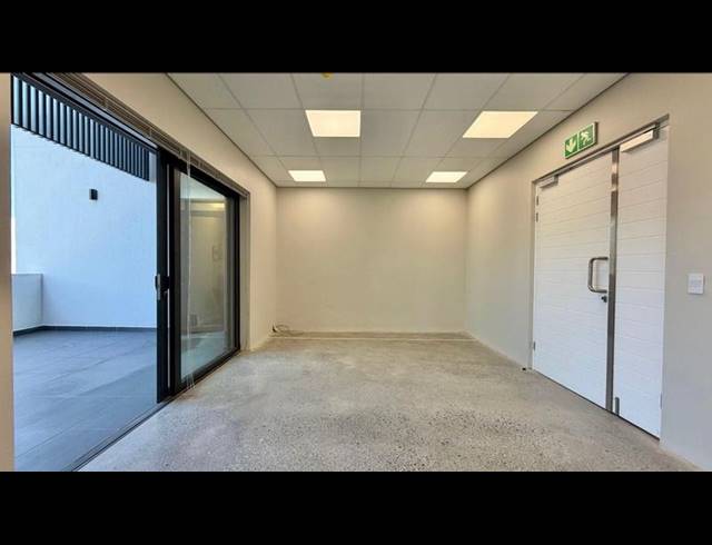 BUSINESS PROPERTY TO RENT IN PAARDEVLEI